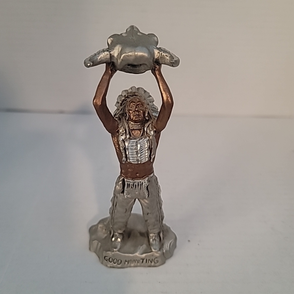 MASTERWORKS FINE PEWTER GOOD HUNTING  FIGURINE STATUE 1990 BUFFALO